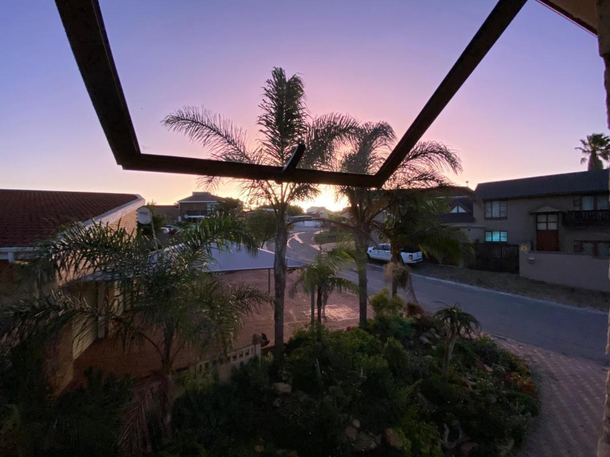 The Lookout Deck - Near Secrets Beach Hotel Jeffreys Bay Exterior photo