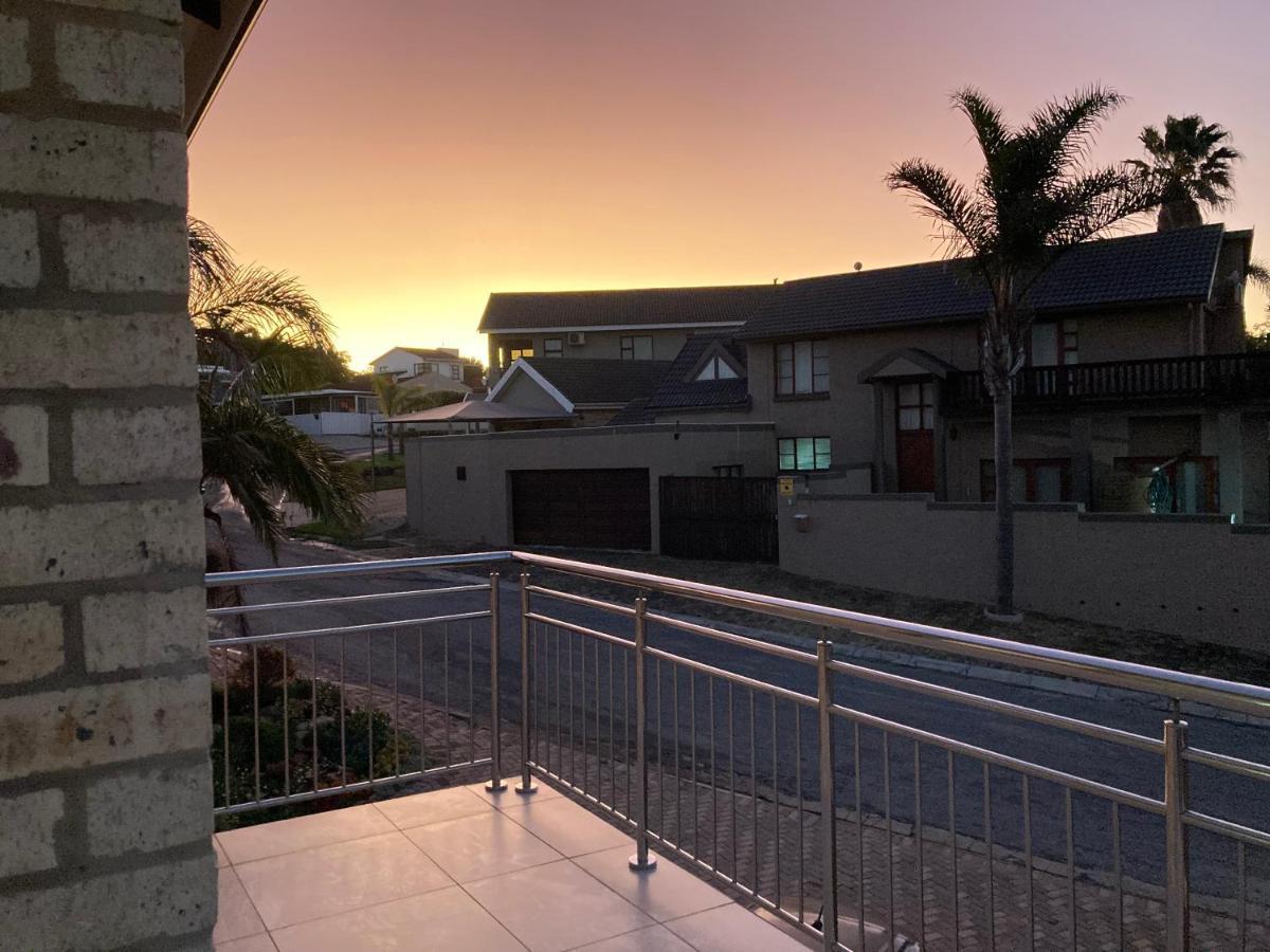 The Lookout Deck - Near Secrets Beach Hotel Jeffreys Bay Exterior photo